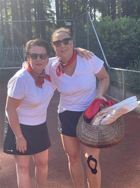 Melanie & Marie-Claire